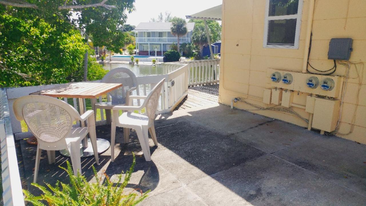 Hidden Harbor Suites Fort Myers Beach Exteriör bild