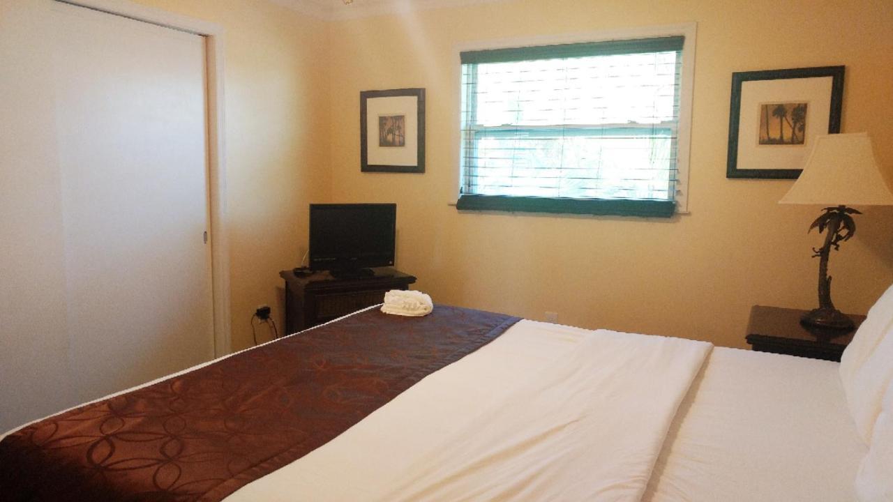 Hidden Harbor Suites Fort Myers Beach Exteriör bild