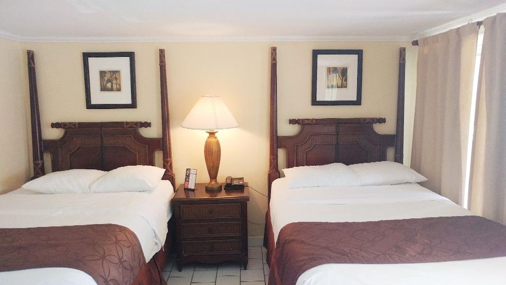 Hidden Harbor Suites Fort Myers Beach Exteriör bild