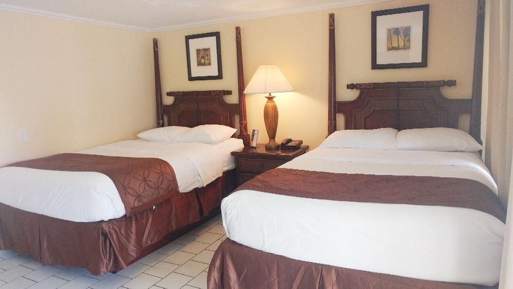 Hidden Harbor Suites Fort Myers Beach Exteriör bild